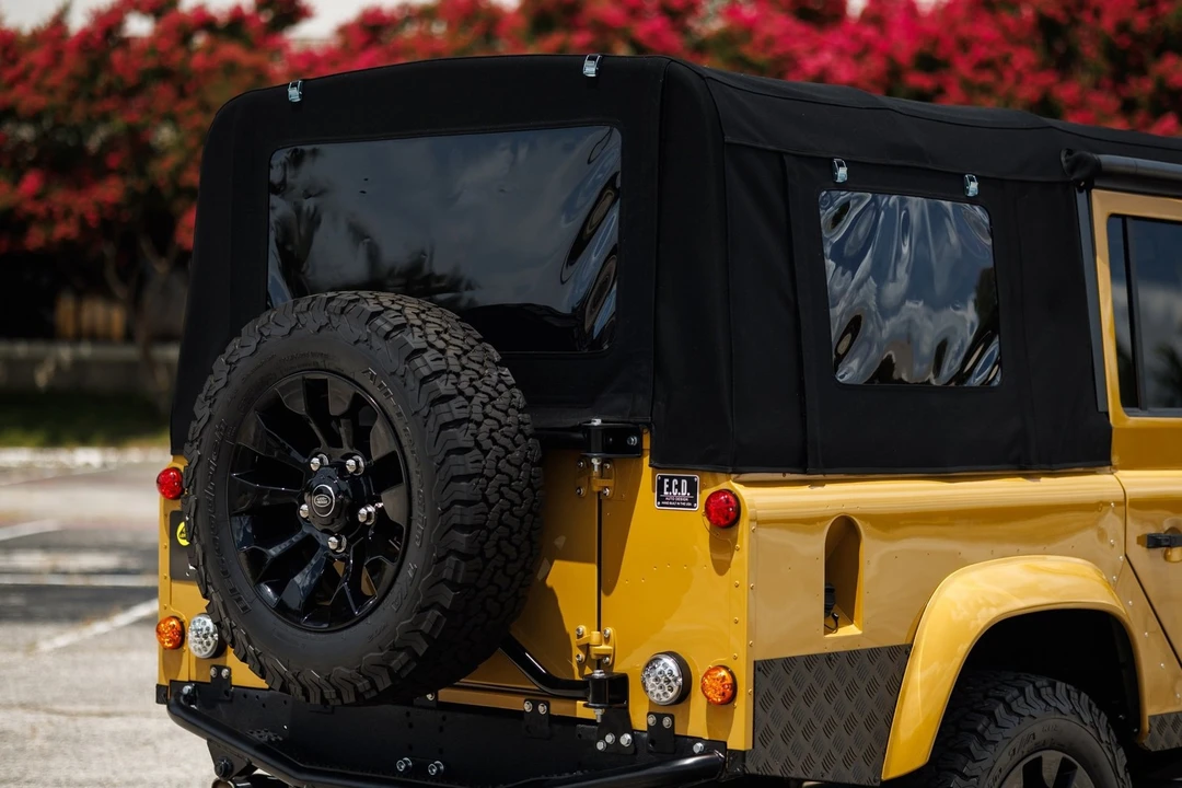 1993 Land Rover Defender - Image 16 of 21