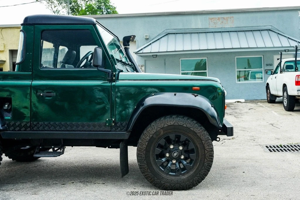 1993 Land Rover Defender 130 - Image 11 of 12