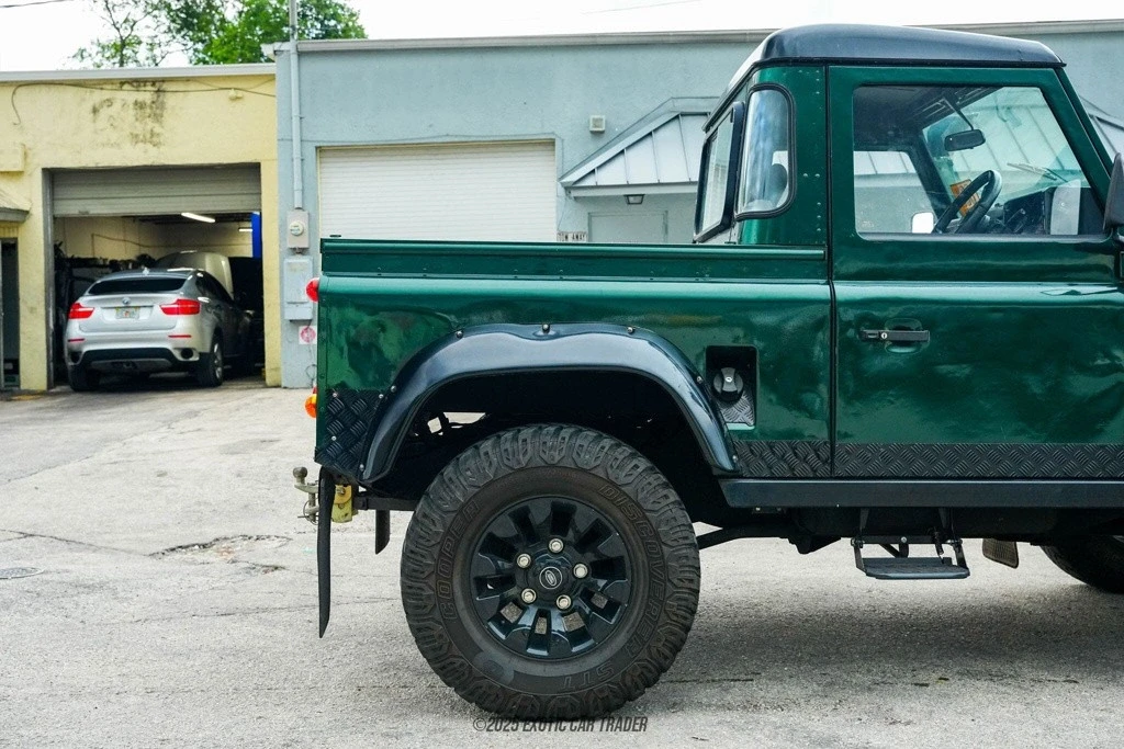 1993 Land Rover Defender 130 - Image 10 of 12
