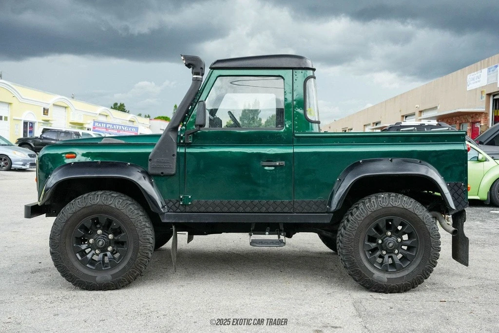 1993 Land Rover Defender 130 - Image 3 of 12