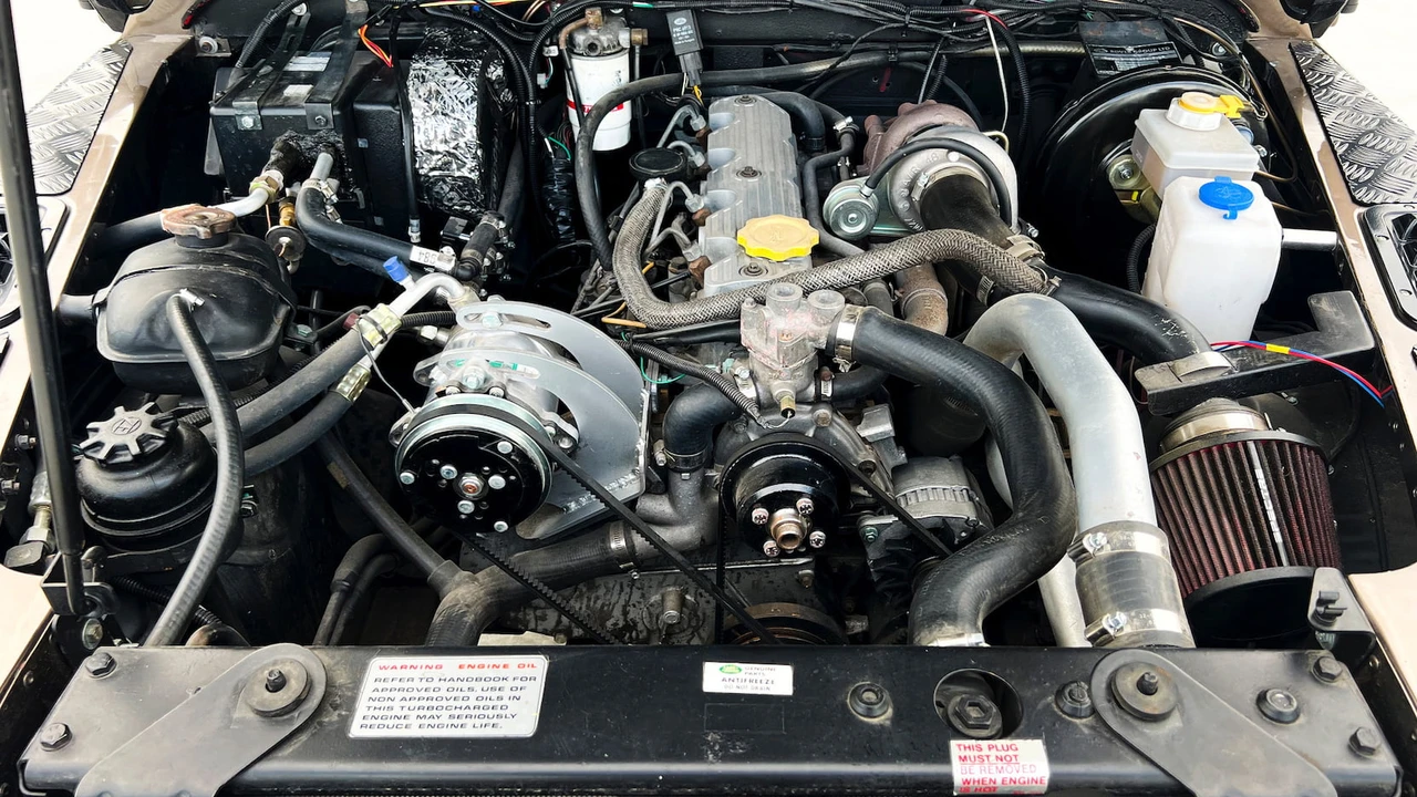 1993 Land Rover Defender - Image 10 of 17
