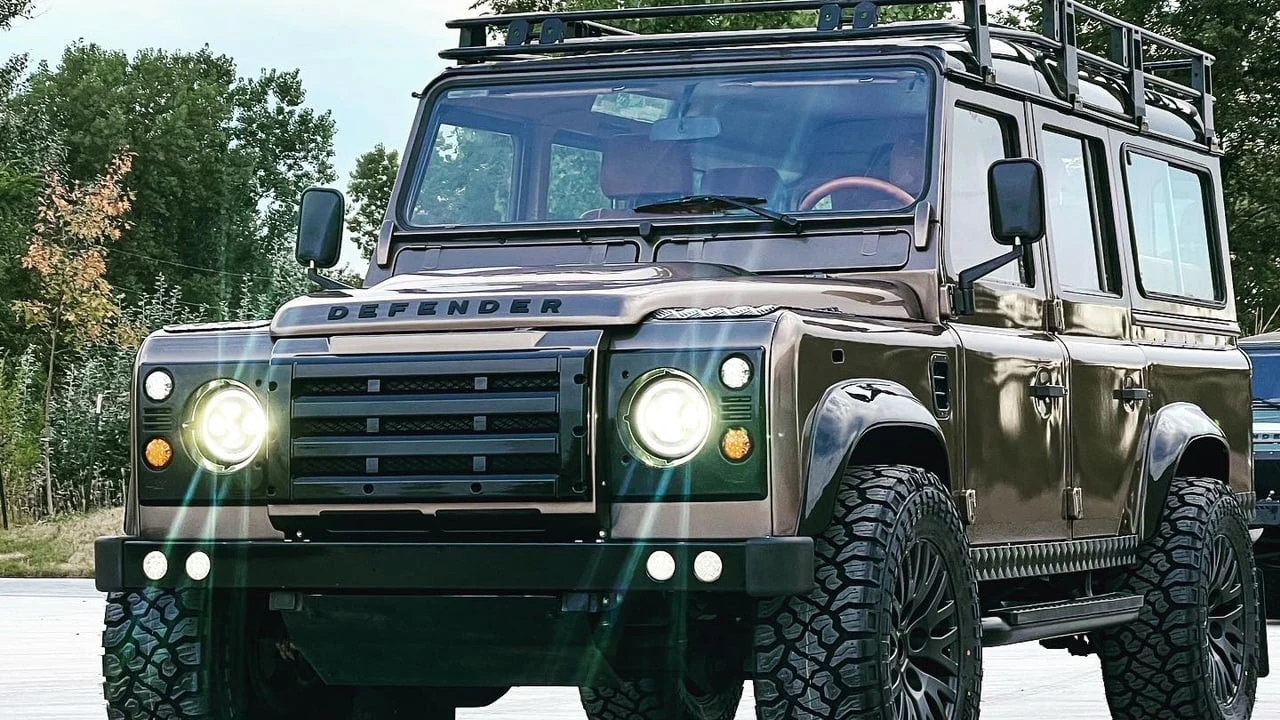 1993 Land Rover Defender - Image 14 of 17