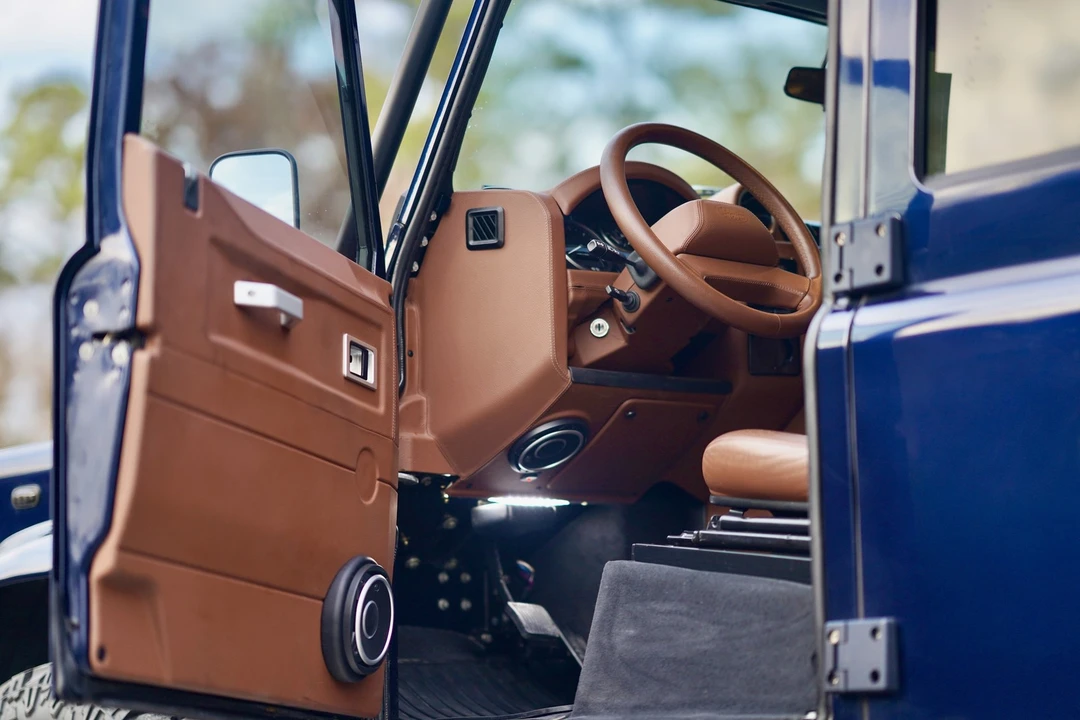 1993 Land Rover - Image 5 of 31