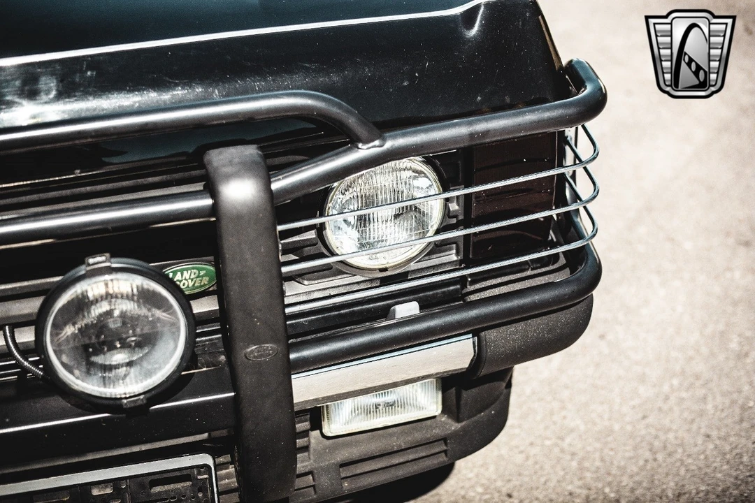 1993 Land Rover Range Rover Classic - Image 17 of 21
