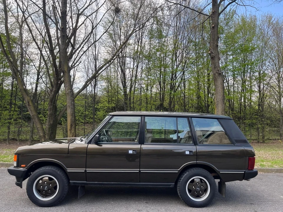 1993 Land Rover Range Rover Classic - Image 13 of 31