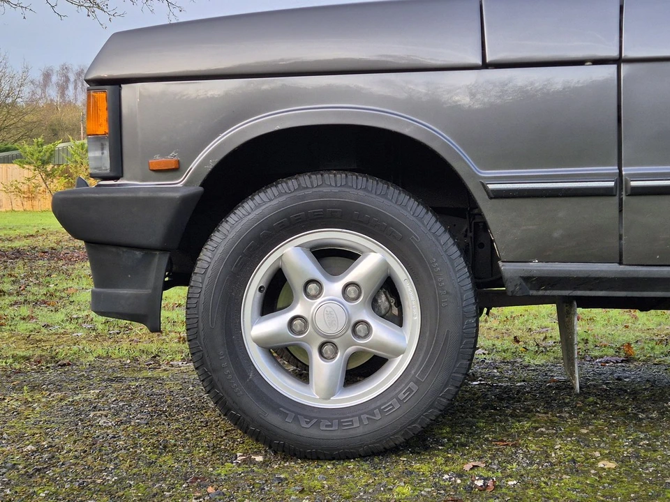 1993 Land Rover Range Rover Classic - Image 14 of 30