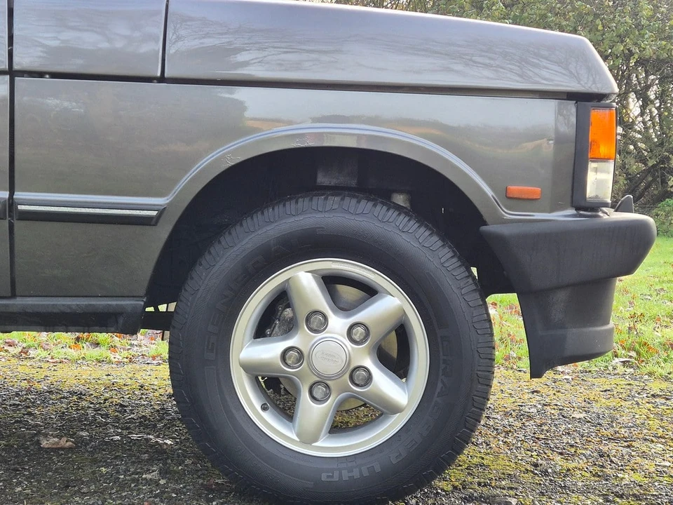 1993 Land Rover Range Rover Classic - Image 11 of 30