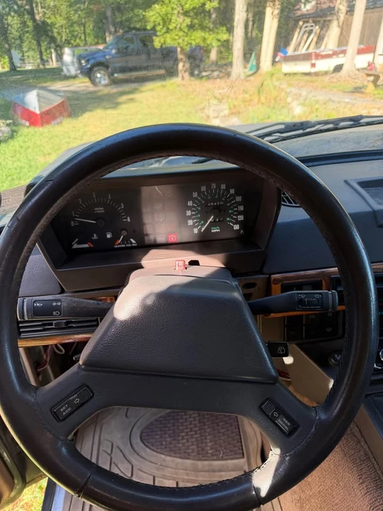 1993 Land Rover Range Rover Classic - Image 9 of 15