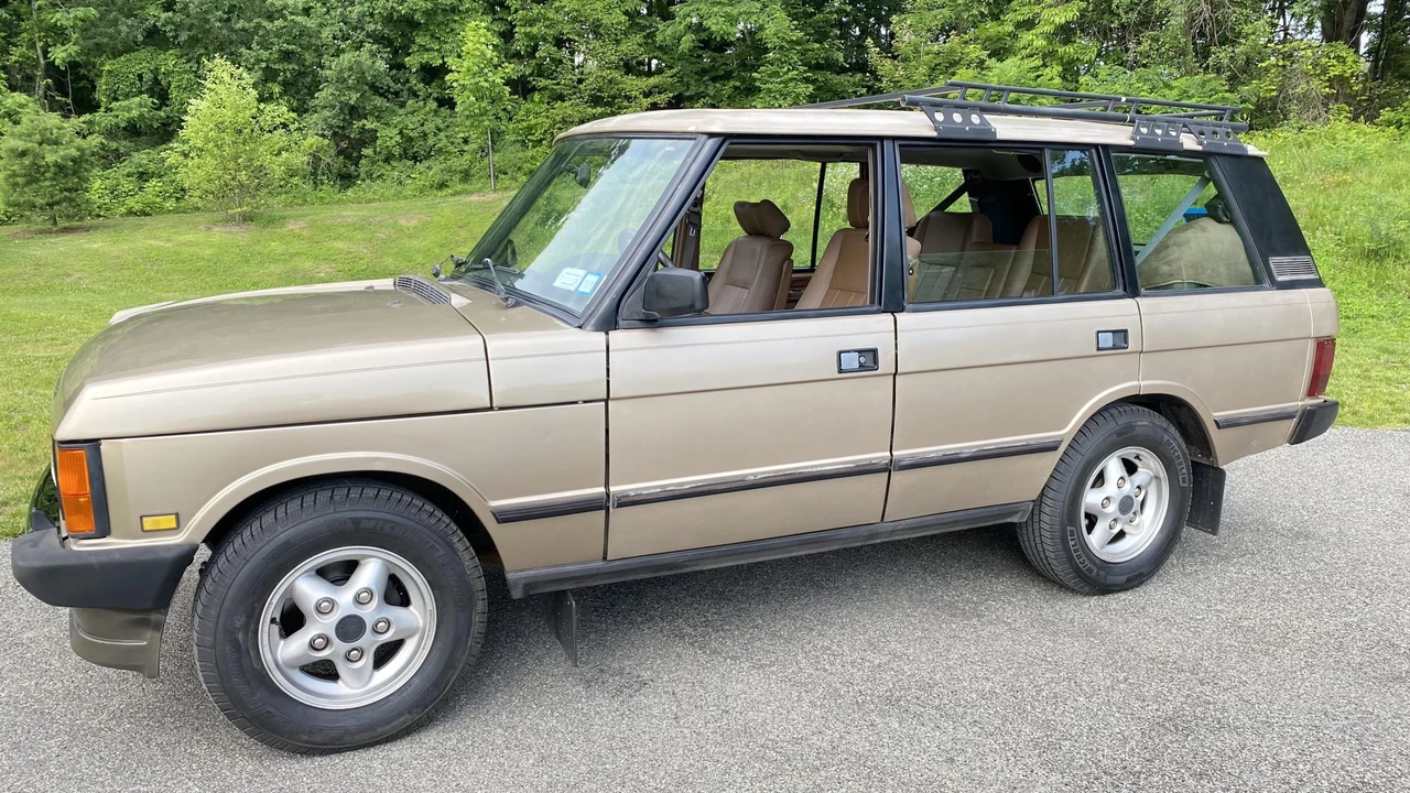 1993 Land Rover Range Rover Classic - Image 9 of 31