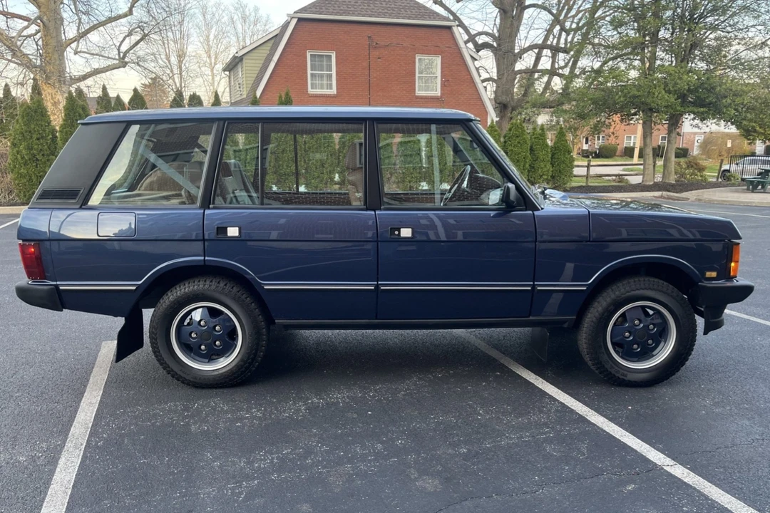 1993 Land Rover Range Rover Classic - Image 3 of 9