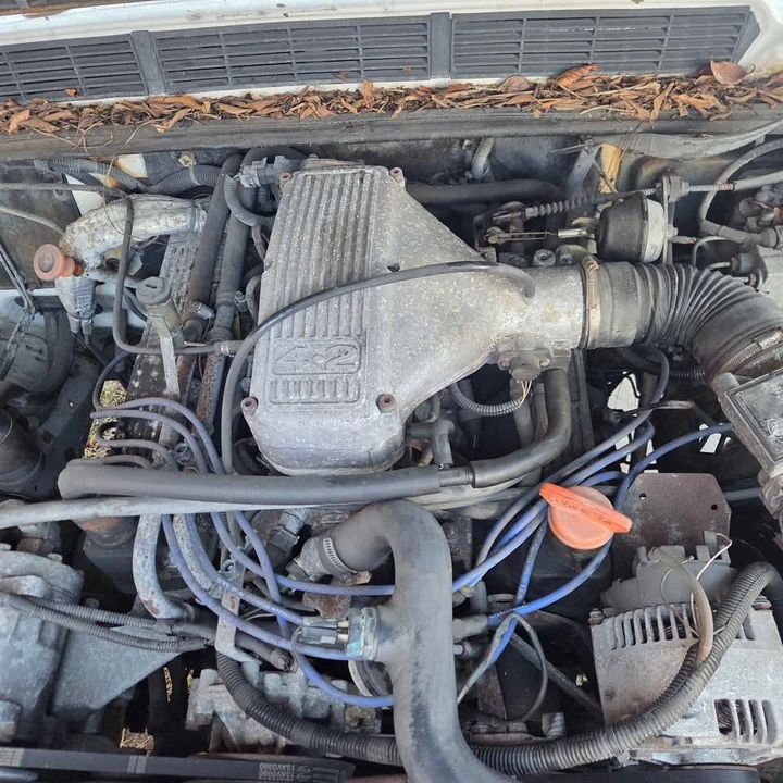 1993 Land Rover Range Rover Classic - Image 15 of 16