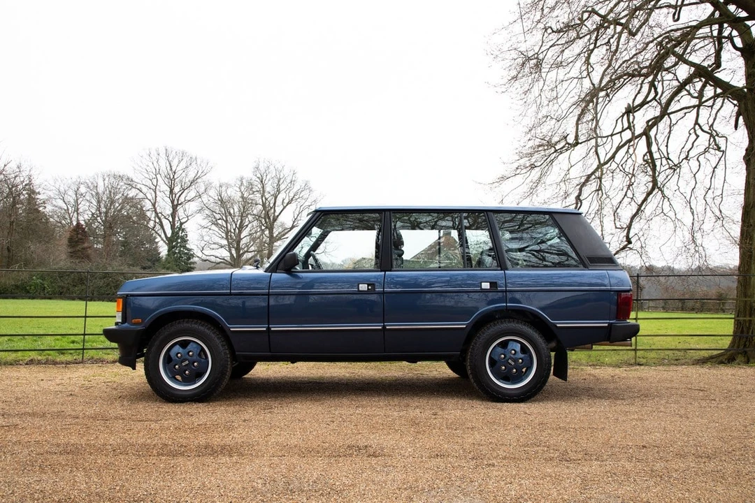 1993 Land Rover Range Rover Classic - Image 8 of 30
