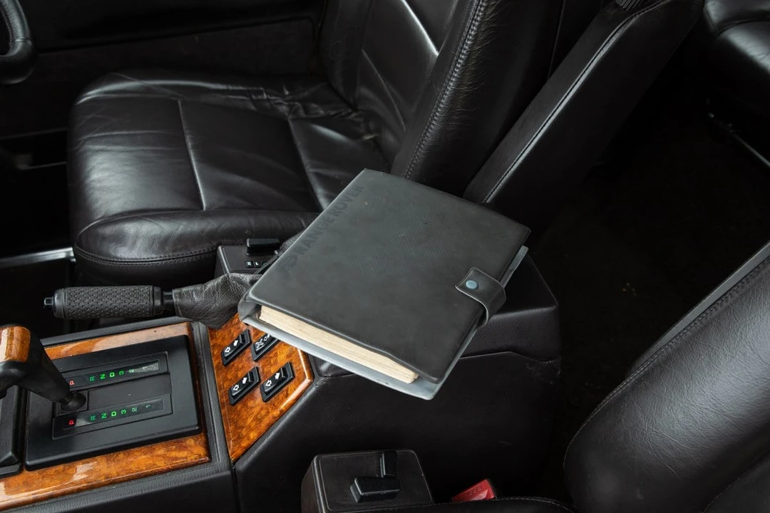 1993 Land Rover Range Rover Classic - Image 27 of 30
