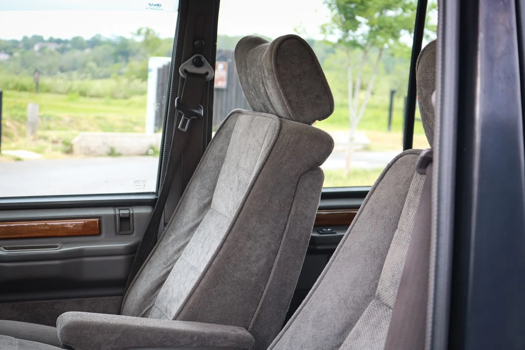 1993 Land Rover Range Rover Classic - Image 30 of 30