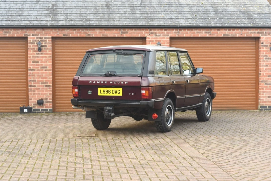 1993 Land Rover Range Rover Classic - Image 15 of 30
