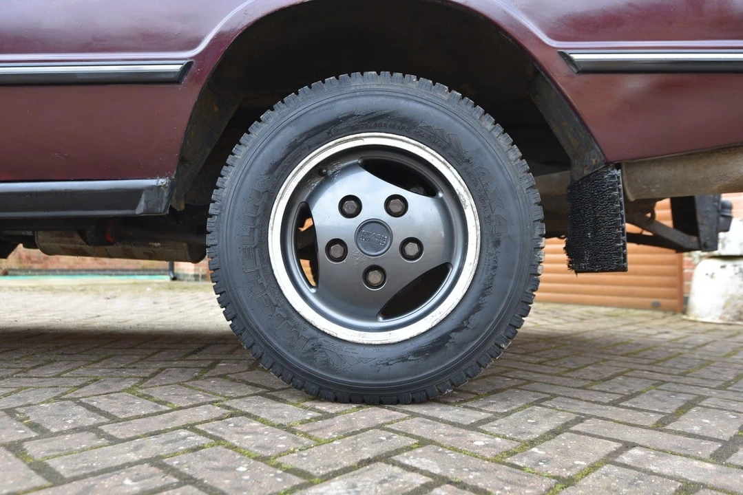 1993 Land Rover Range Rover Classic - Image 20 of 30