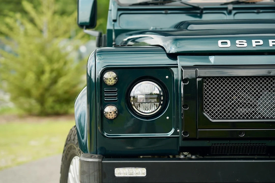 1993 Land Rover Defender 110 - Image 19 of 21