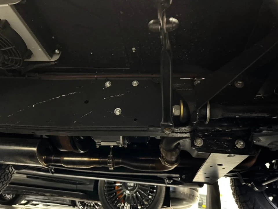 1993 Land Rover Defender 110 - Image 12 of 19
