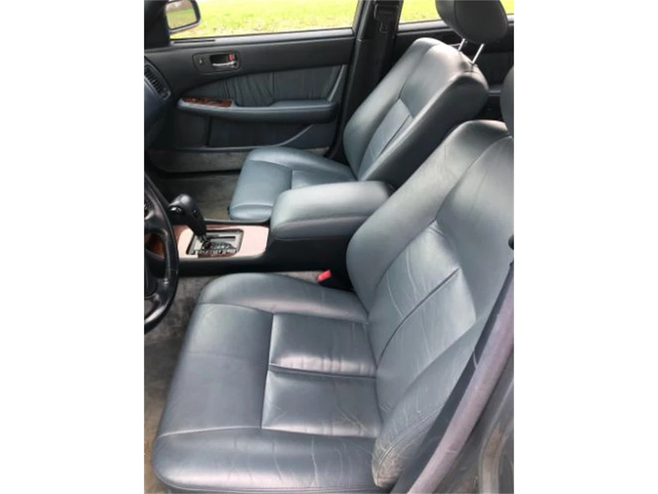1993 Lexus LS 1st Gen - Image 2 of 6