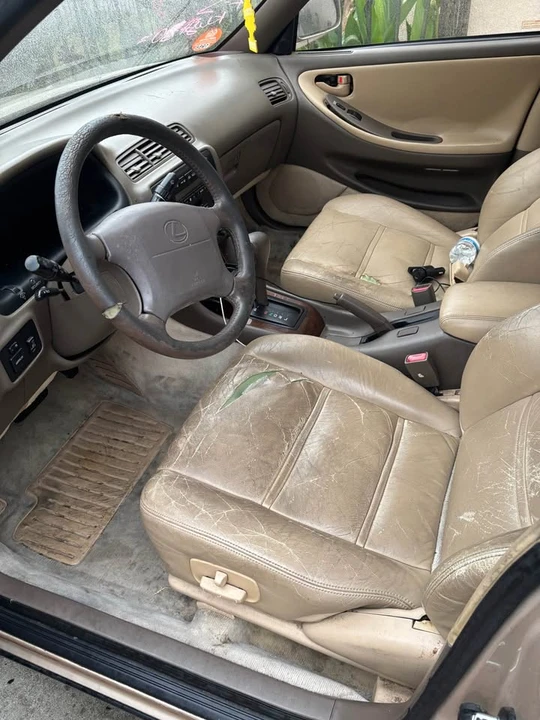 1993 Lexus ES 2nd Gen - Image 5 of 8
