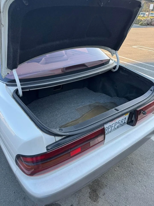 1993 Lexus ES 2nd Gen - Image 11 of 12