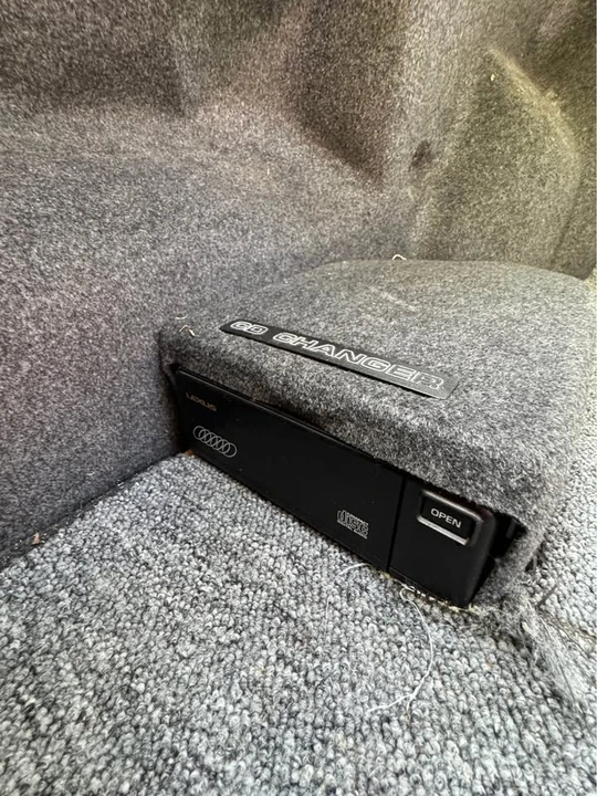 1993 Lexus ES 2nd Gen - Image 12 of 13