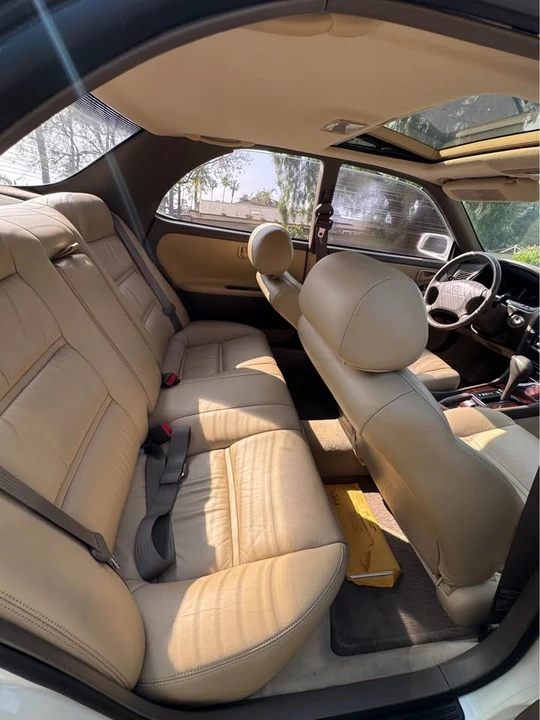 1993 Lexus ES 2nd Gen - Image 9 of 13
