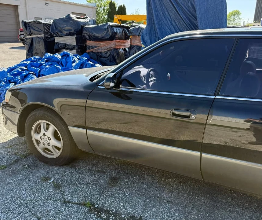 1993 Lexus ES 2nd Gen - Image 2 of 12