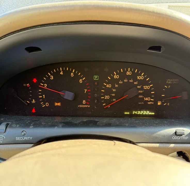 1993 Lexus ES 2nd Gen - Image 5 of 12