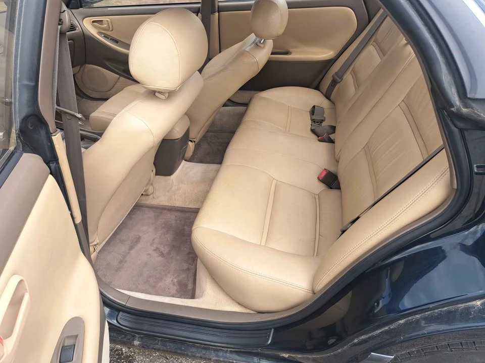 1993 Lexus ES 2nd Gen - Image 2 of 14