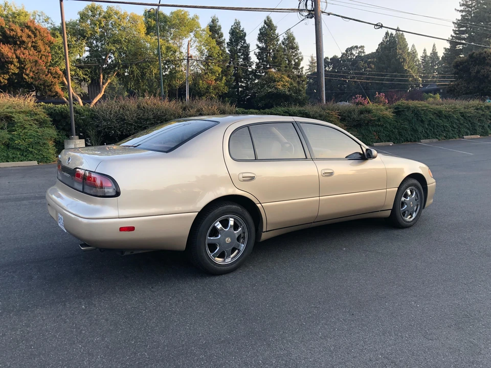 1993 Lexus GS 1st Gen - Image 15 of 31