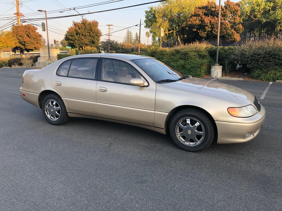 1993 Lexus GS 1st Gen - Image 18 of 31