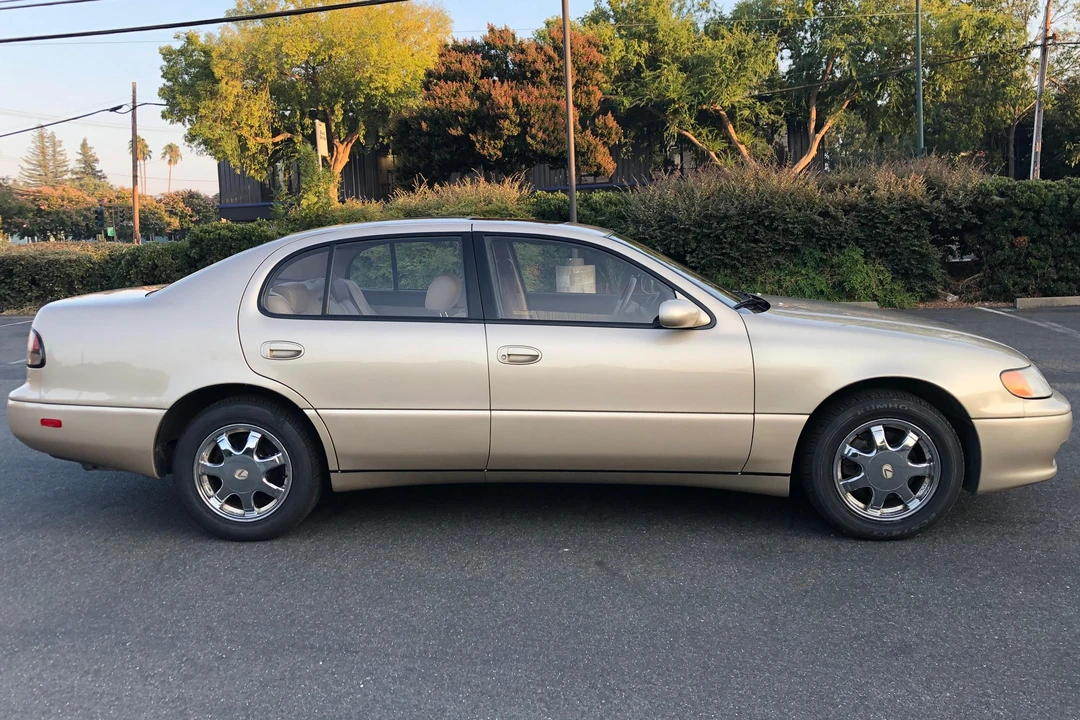 1993 Lexus GS 1st Gen - Image 3 of 31