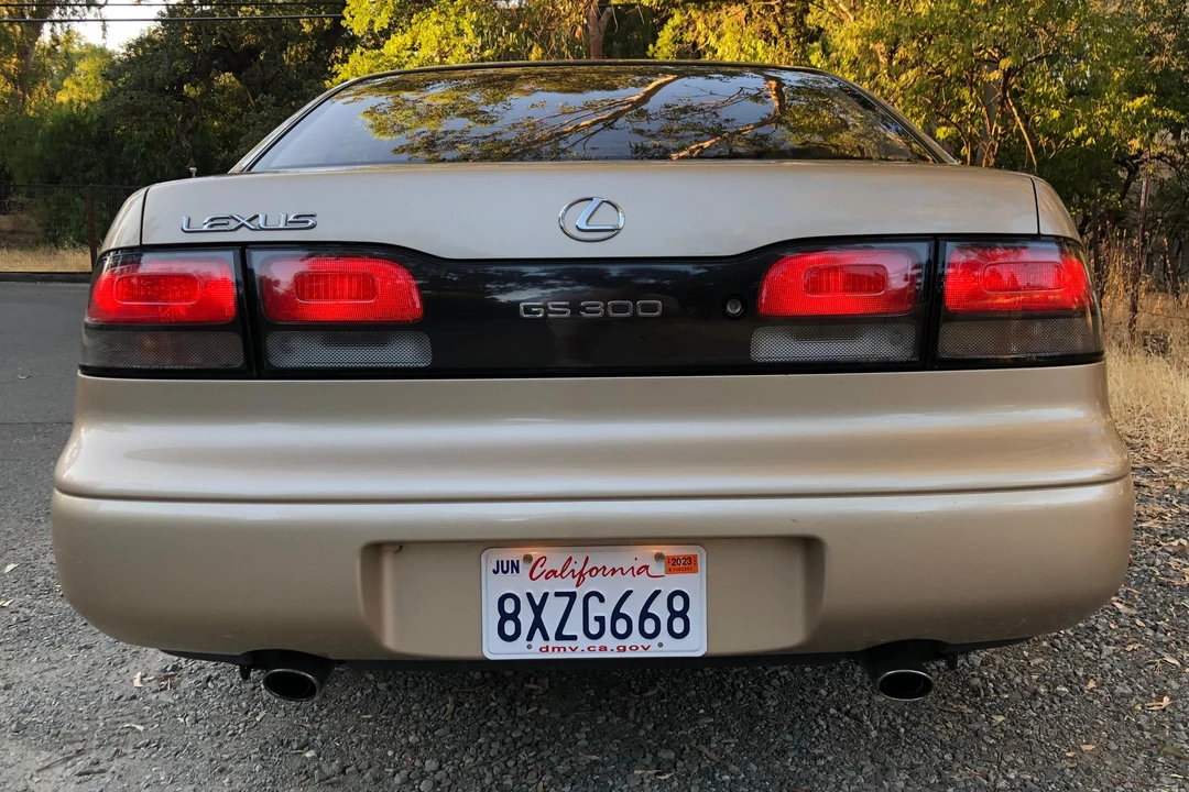 1993 Lexus GS 1st Gen - Image 5 of 31