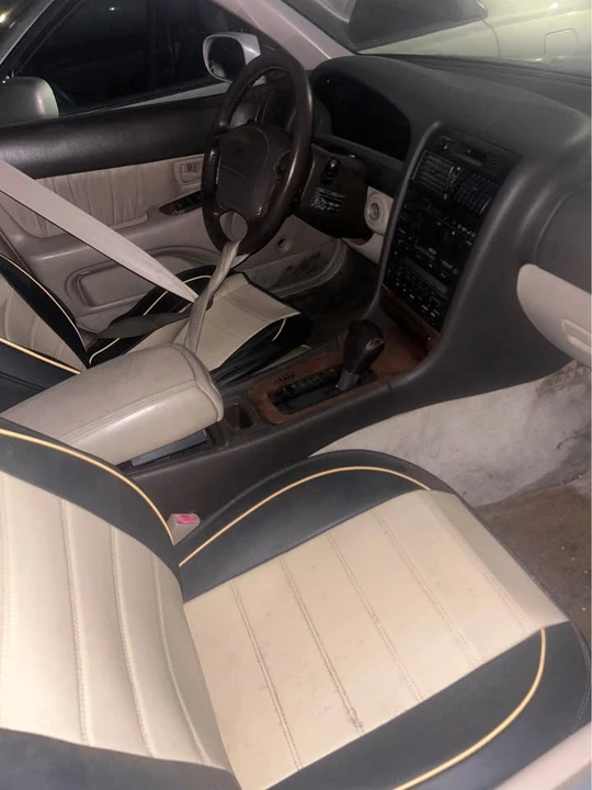 1993 Lexus GS 1st Gen - Image 4 of 7
