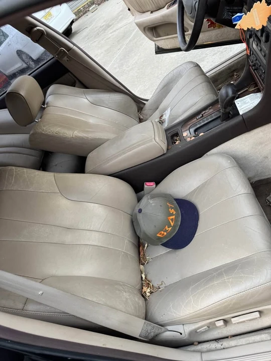 1993 Lexus GS 1st Gen - Image 4 of 6