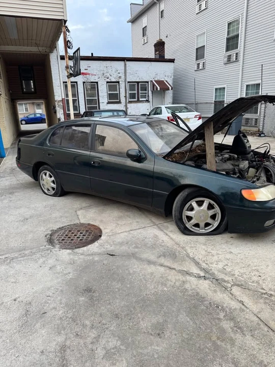 1993 Lexus GS 1st Gen - Image 2 of 6