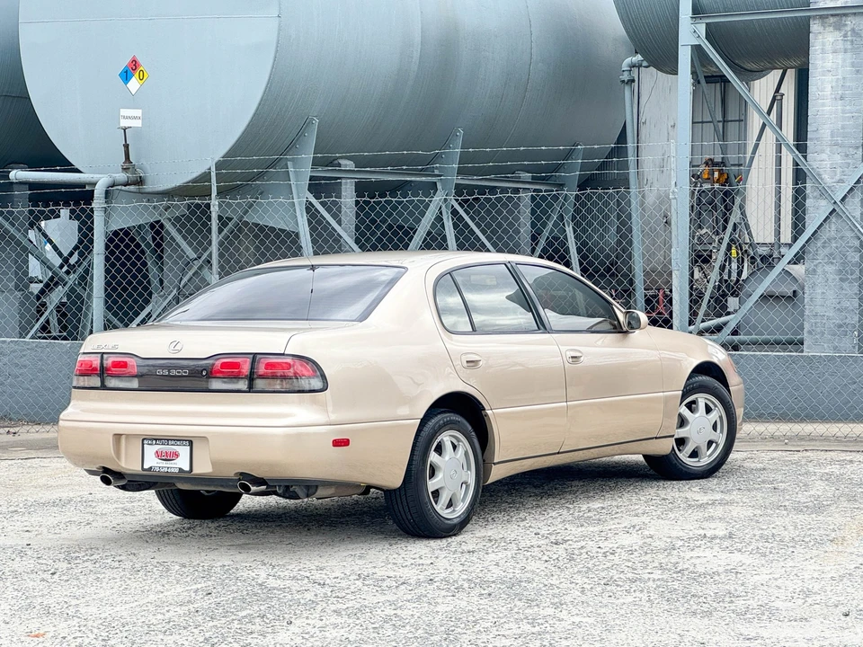 1993 Lexus GS 1st Gen - Image 28 of 31