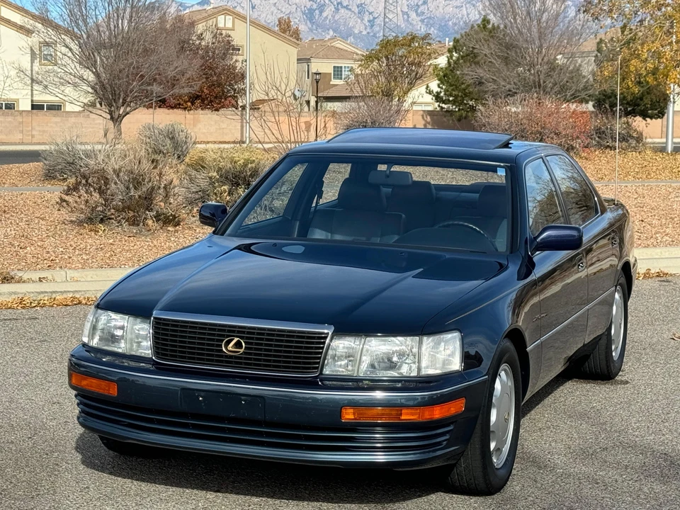 1993 Lexus LS 1st Gen - Image 8 of 31