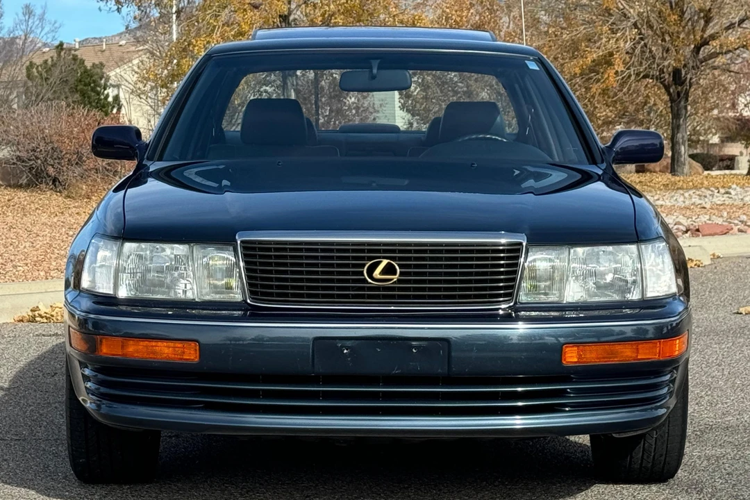 1993 Lexus LS 1st Gen - Image 2 of 31