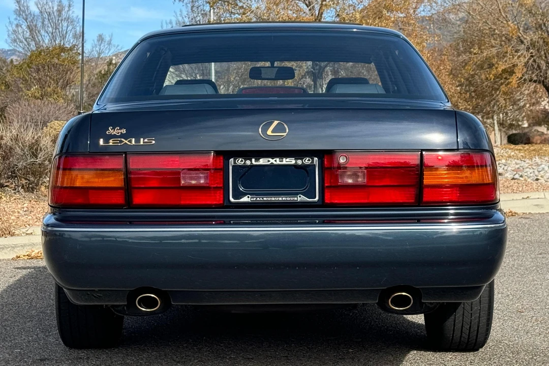 1993 Lexus LS 1st Gen - Image 5 of 31