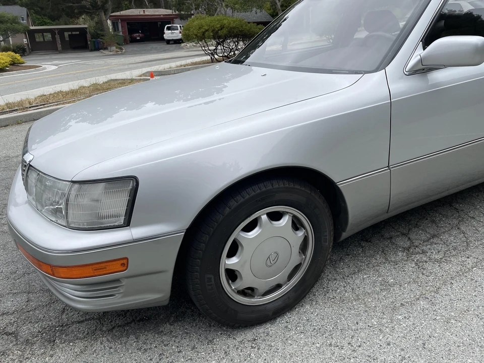 1993 Lexus LS 1st Gen - Image 10 of 31