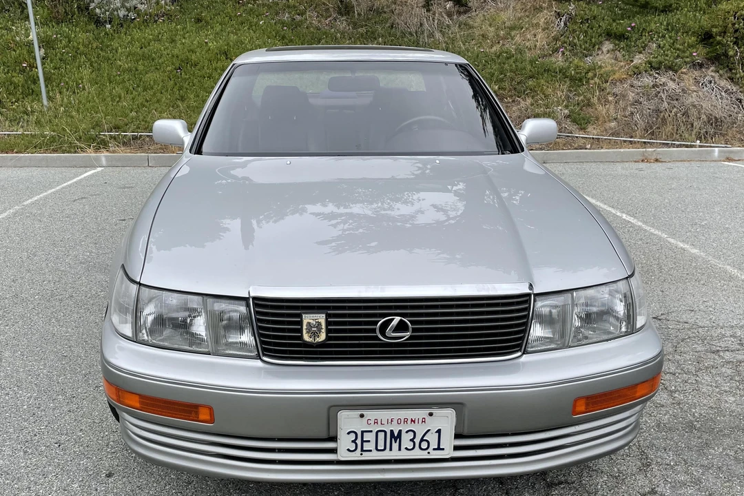 1993 Lexus LS 1st Gen - Image 2 of 31