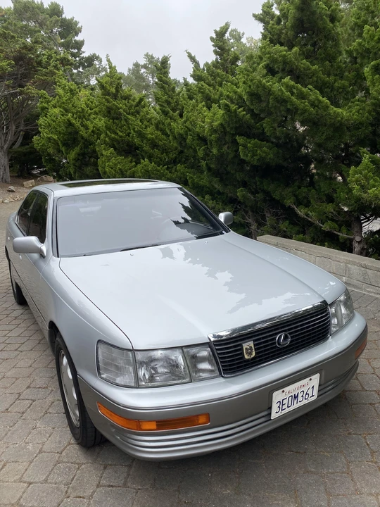 1993 Lexus LS 1st Gen - Image 21 of 31