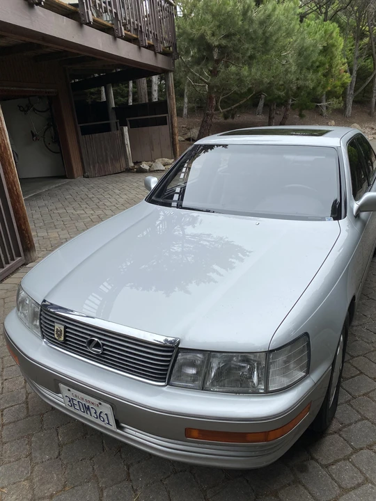 1993 Lexus LS 1st Gen - Image 11 of 31