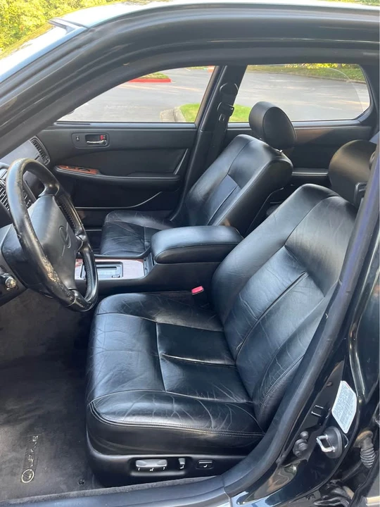 1993 Lexus LS 1st Gen - Image 2 of 7