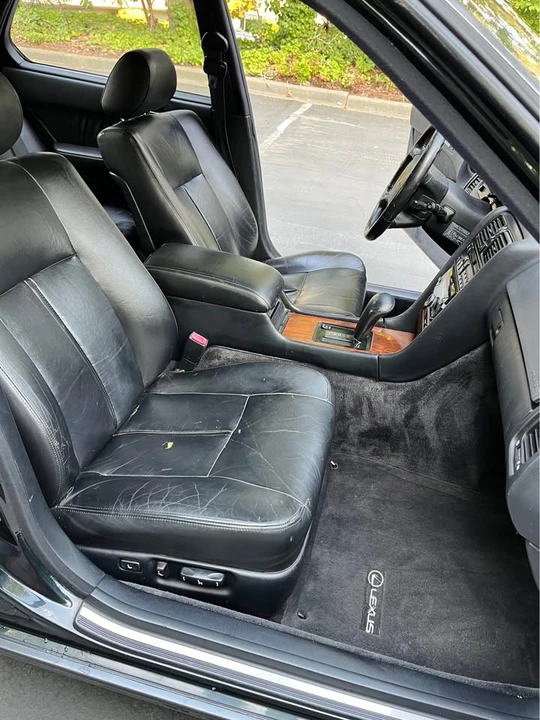 1993 Lexus LS 1st Gen - Image 10 of 13