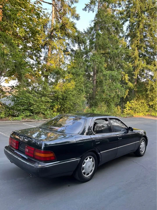 1993 Lexus LS 1st Gen - Image 6 of 13