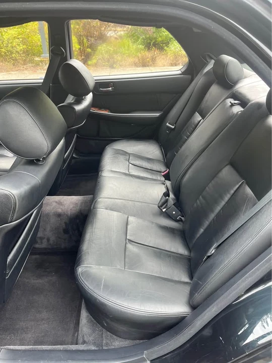 1993 Lexus LS 1st Gen - Image 5 of 13