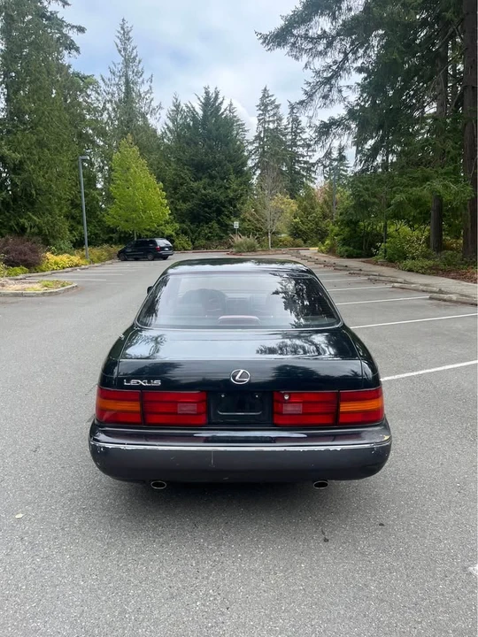 1993 Lexus LS 1st Gen - Image 8 of 13
